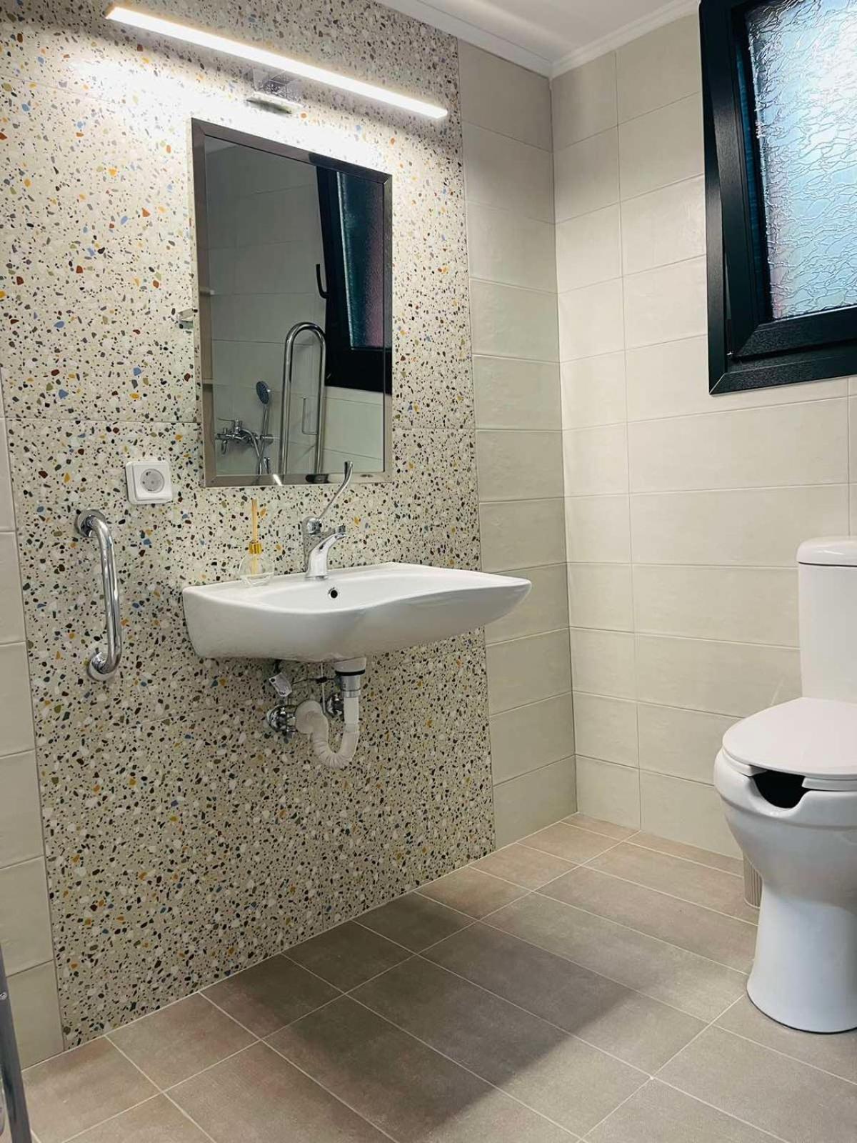 Apartment Marios Chios Town